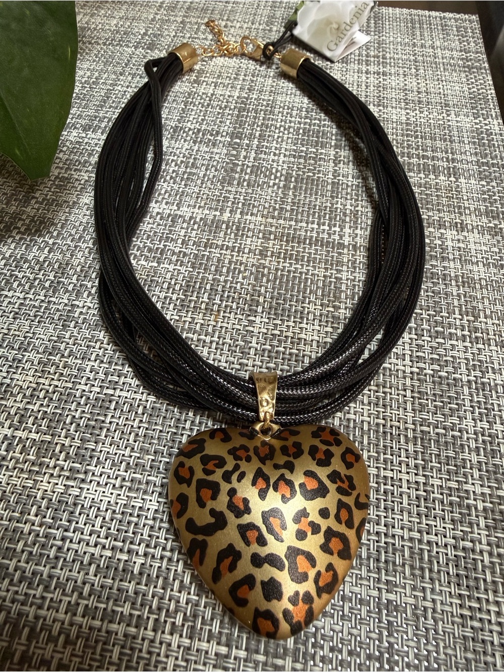NWT Gardenia Leopard Print 🖤Heart💛Pendant Multi-Strand Statement Necklace